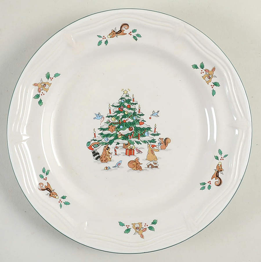 Woodland Christmas (Embossed Rim) Salad Plate by Ming Pao-1