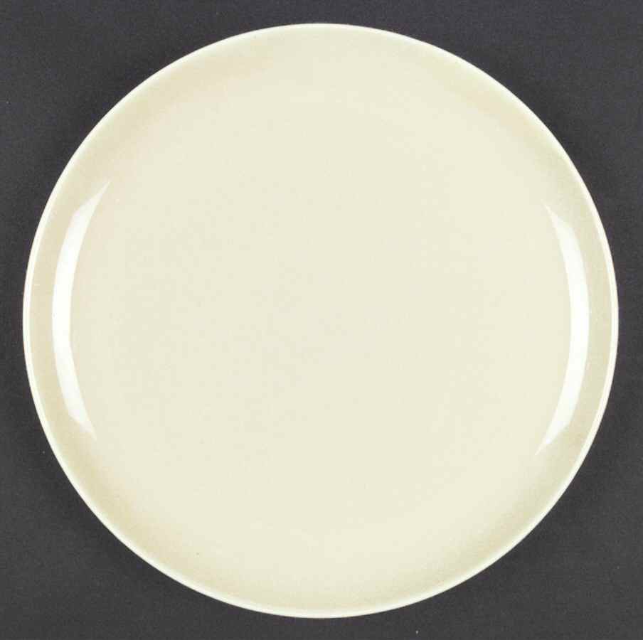 200 Cream (Glossy, Coupe) Dinner Plate by Metlox - Poppytrail - Vernon-1