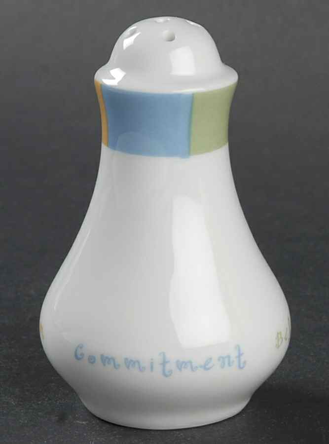 MAK3 Pepper Shaker by Mary Kay-1