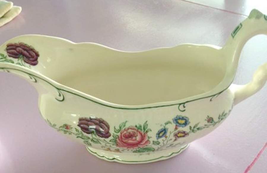 Rambler Gravy Boat by John Maddock & Sons-1