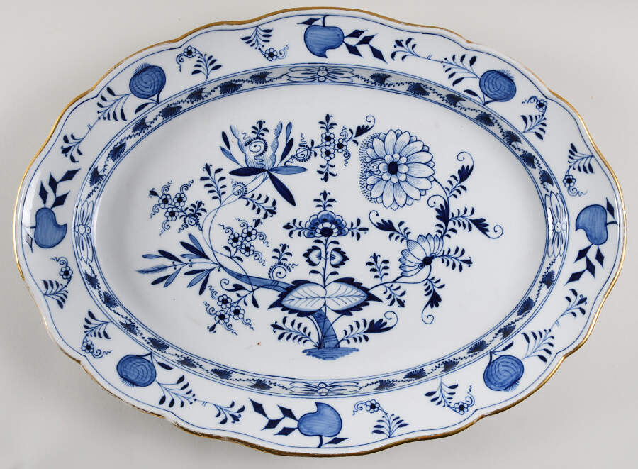 Blue Onion (Gold Trim) 20" Oval Serving Platter by Meissen (Germany)-1