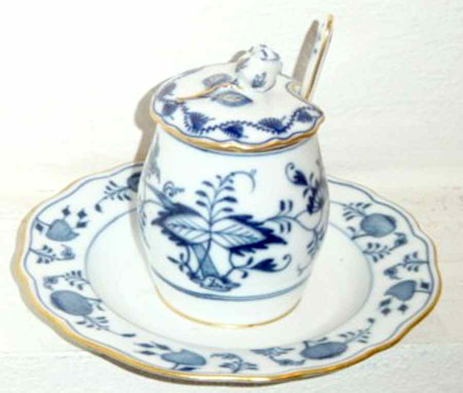 Blue Onion (Gold Trim) Mustard with Attached Underplate, Lid and Spoon by Meissen (Germany)-1