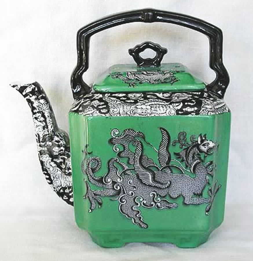 B9975 Teapot & Lid by Mason's-1