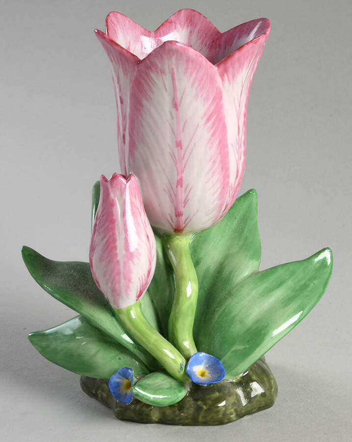 Stately Homes of England 5" Tulip Vase by Mottahedeh-1