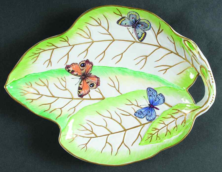Stately Homes of England 11" Leaf Tray by Mottahedeh-1