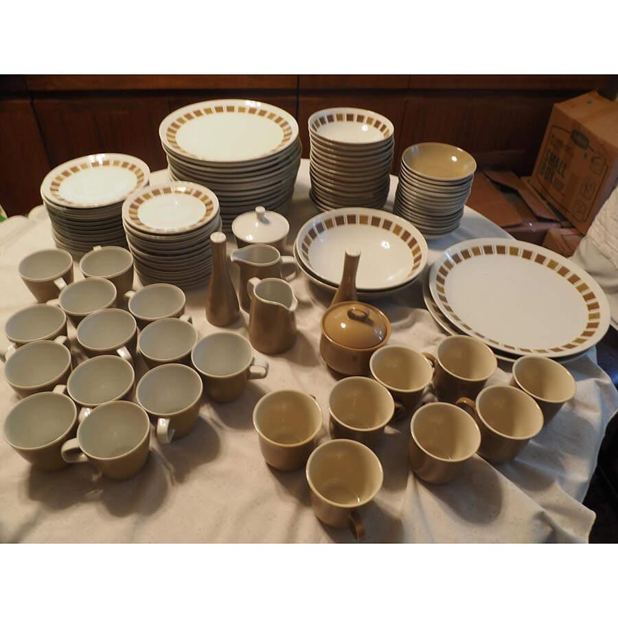 Sandalwood (Fine) Dinner Plate by Mikasa-1