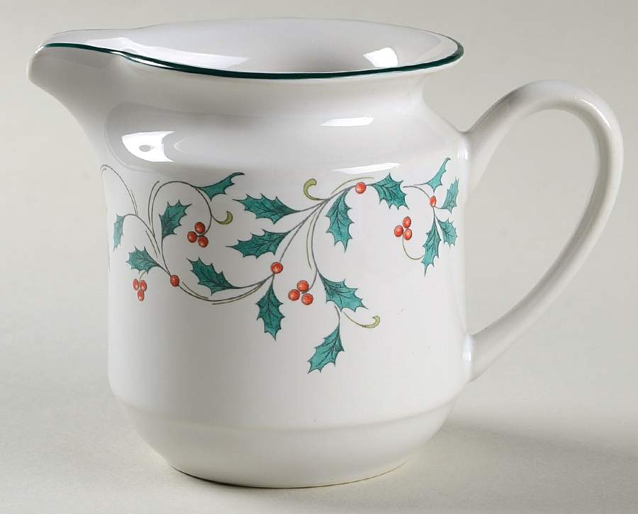 Holly Lace Creamer by Ming Pao-1