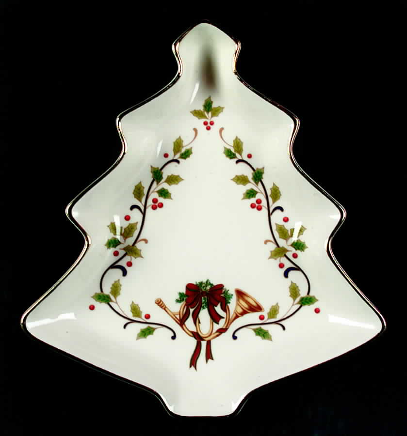 Holiday Charm 1 Part Medium Tree Shaped Dish by Mikasa-1
