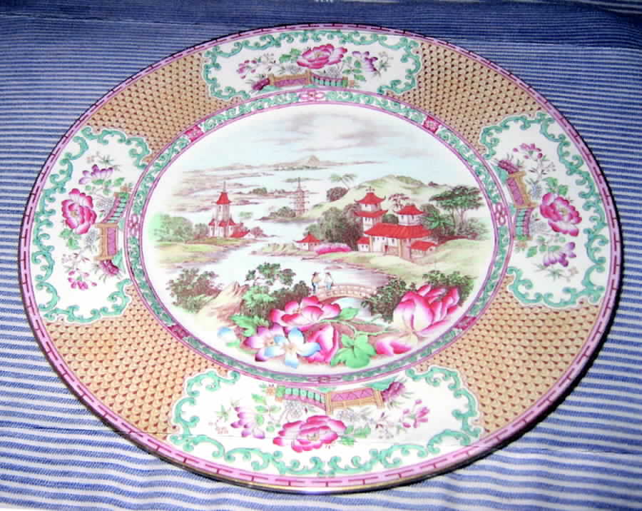 4270 Dinner Plate by John Maddock & Sons-1