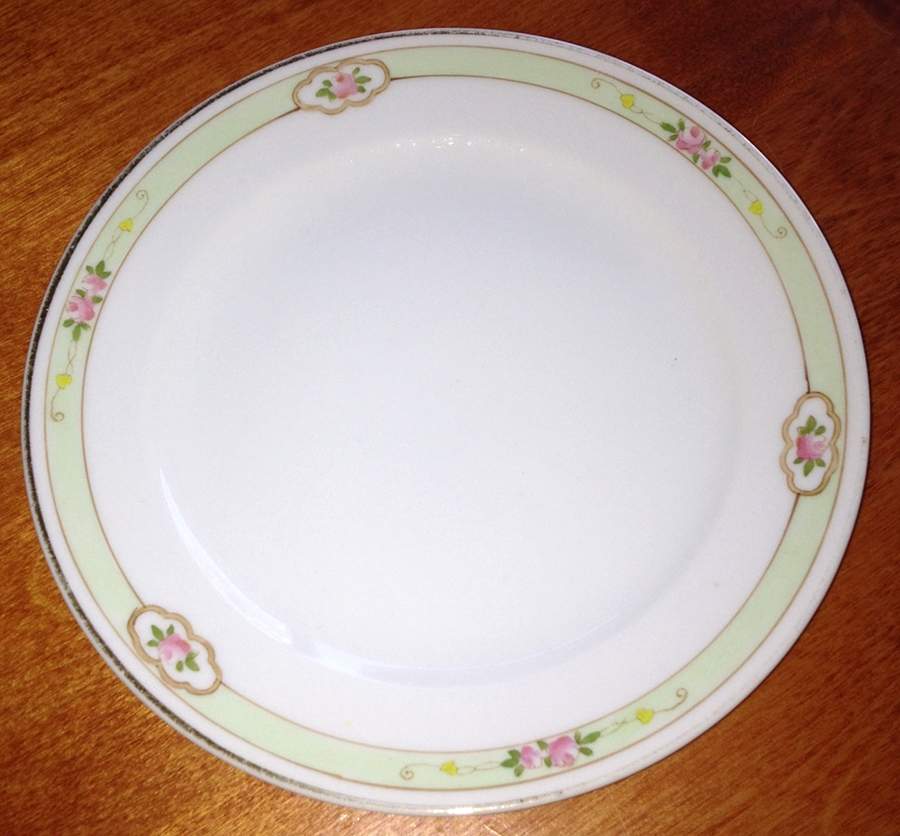Mei886 Dinner Plate by Meito-1
