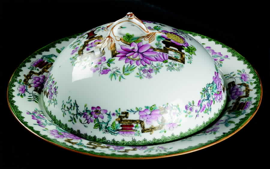 M121 Muffin Dish & Lid by Minton-1