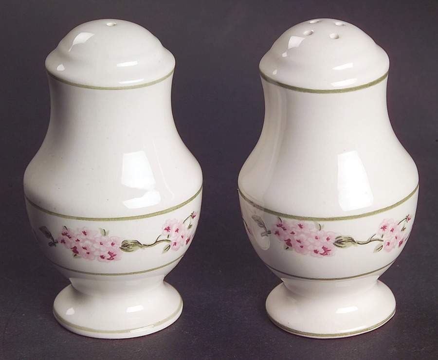 Hydrangea Salt & Pepper Set by Martha Stewart-1