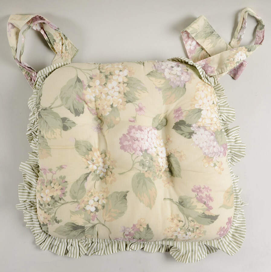 Hydrangea Dining Chair Pad with Ties by Martha Stewart-1