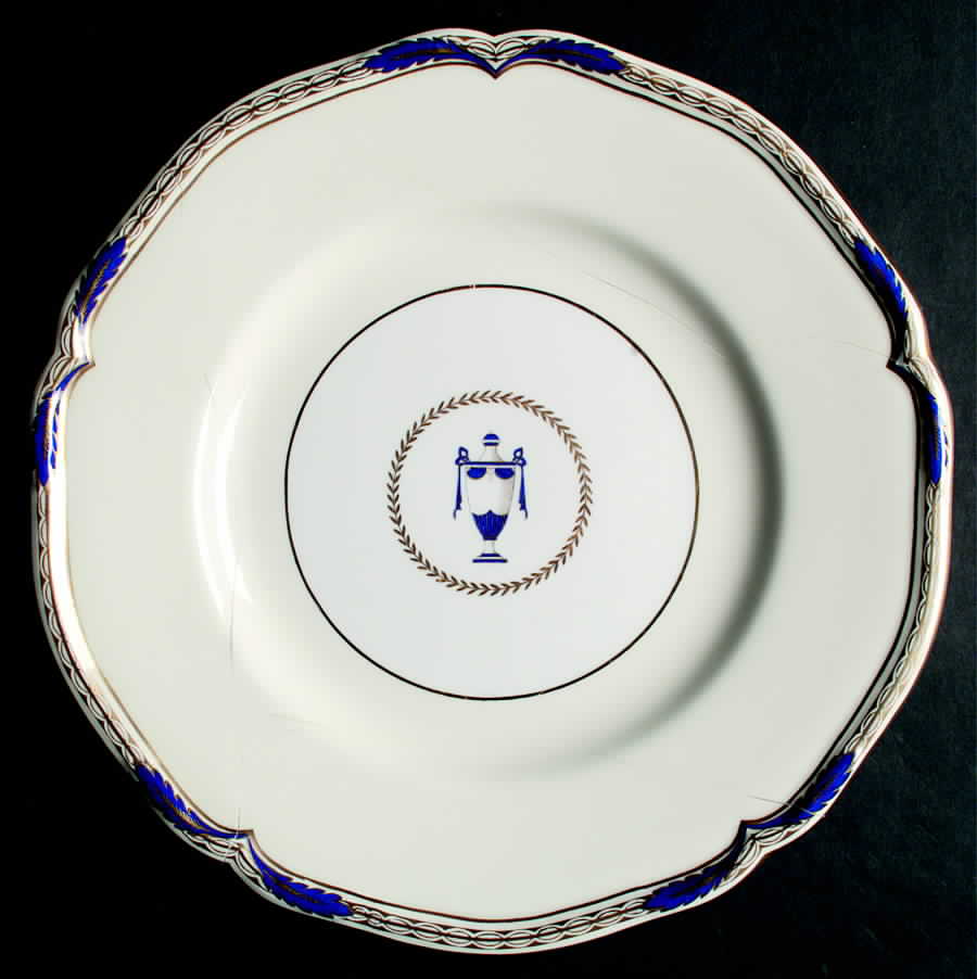 H4365 (Urn) Dinner Plate by Minton-1