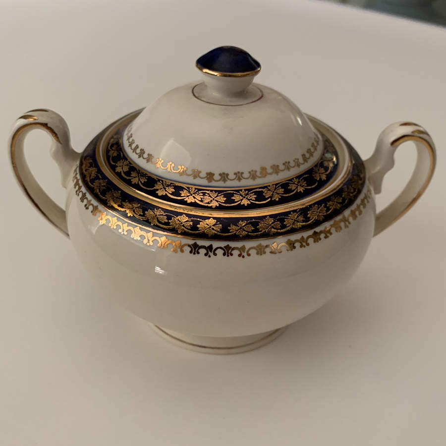 Bleu De Roi 9 Sugar Bowl & Lid by Alfred Meakin-1