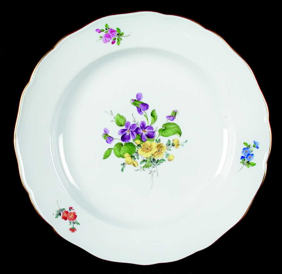 232270 Dinner Plate by Meissen (Germany)-1