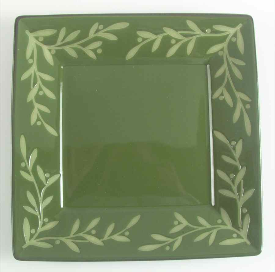 Tuscan Vine Green Dinner Plate by Mikasa-1