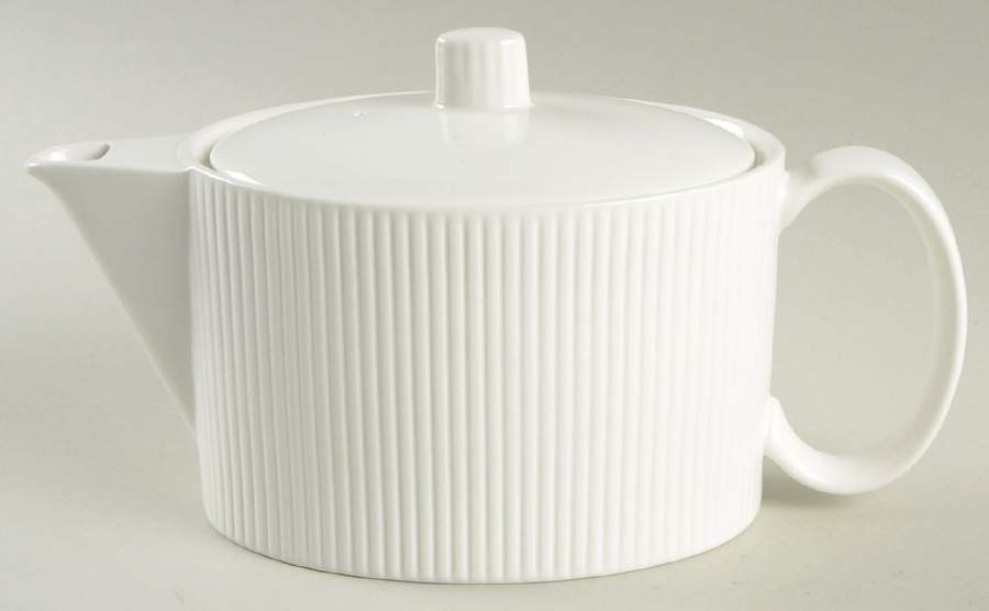 Ginseng Mini Teapot & Lid by Mikasa-1