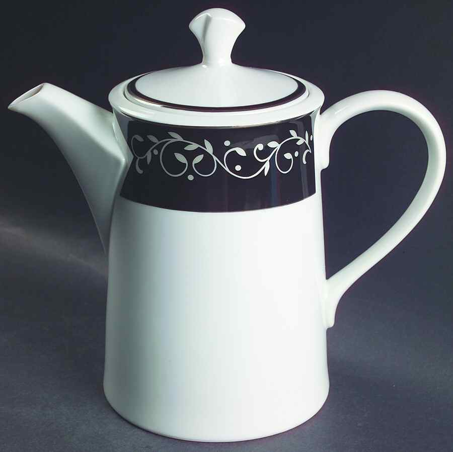 Organdi Coffee Pot & Lid by Mikasa-1