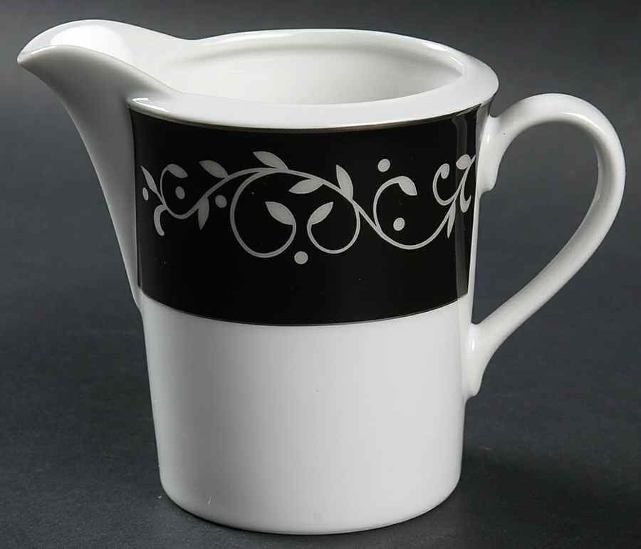 Organdi Creamer by Mikasa-1