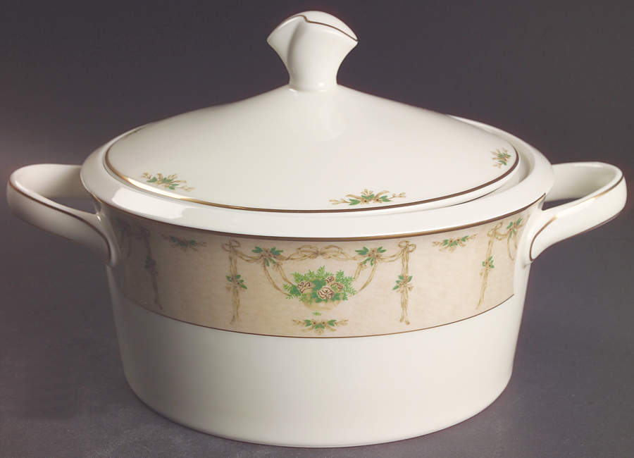 Love Letter 2 Qt Round Covered Casserole by Mikasa-1