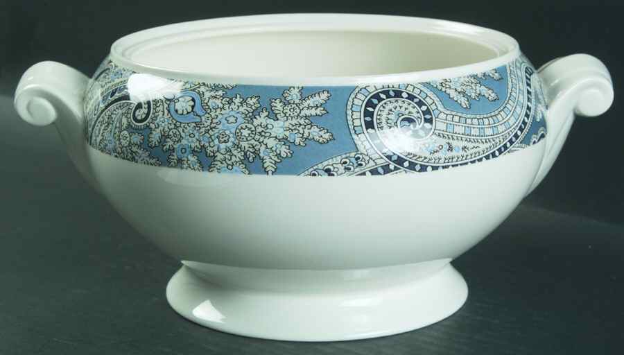 Linden 2 Qt Round Covered Casserole No Lid by Mikasa-1