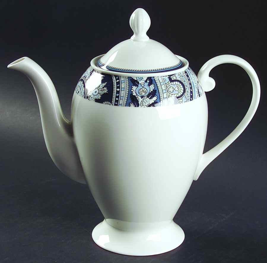 Linden Coffee Pot & Lid by Mikasa-1