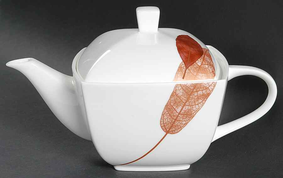 Leaf Montage Teapot & Lid by Mikasa-1