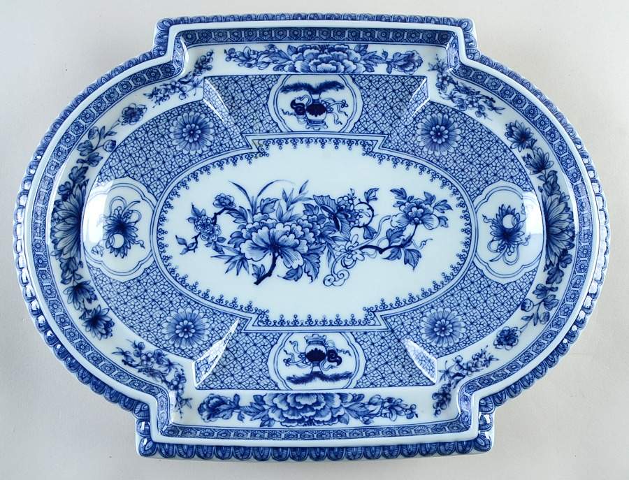 Metropolitan Museum Of Art 16" Oval Serving Platter by Mottahedeh-1