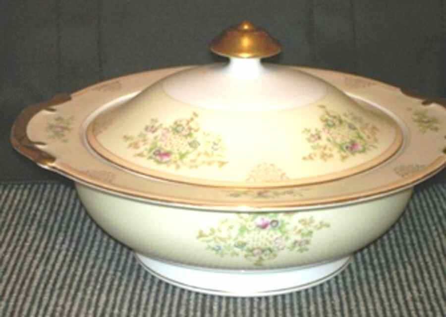 MEI911 Round Covered Vegetable by Meito-1