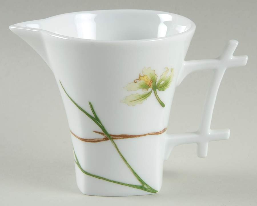 Jardin de Flore (Oxygene Shape) Creamer by Medard de Noblat-1