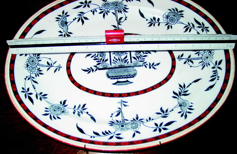 Delft (Multi Color) 13" Oval Serving Platter by Minton-1