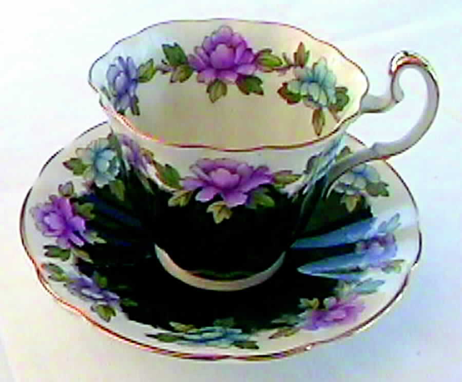 M848 Footed Cup & Saucer Set by Mayfair (England)-1