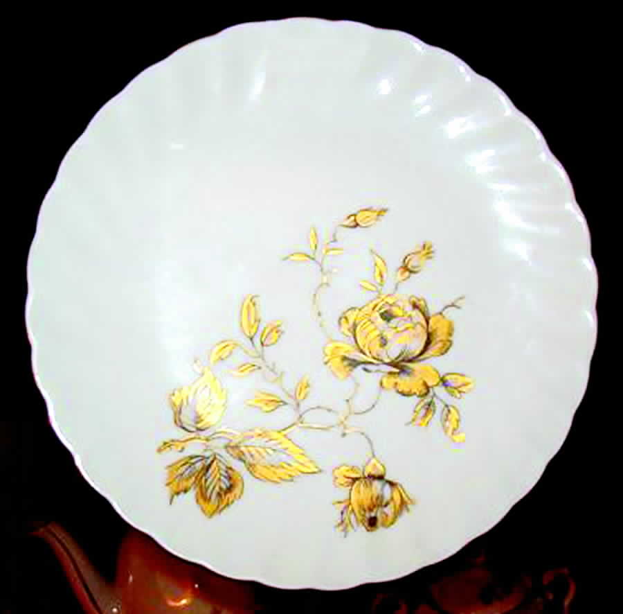 MUH1 Dessert/Pie Plate by Muhlbach-1