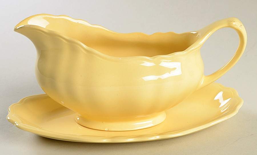 Glamour Sunflower Gravy Boat & Underplate by J & G Meakin-1
