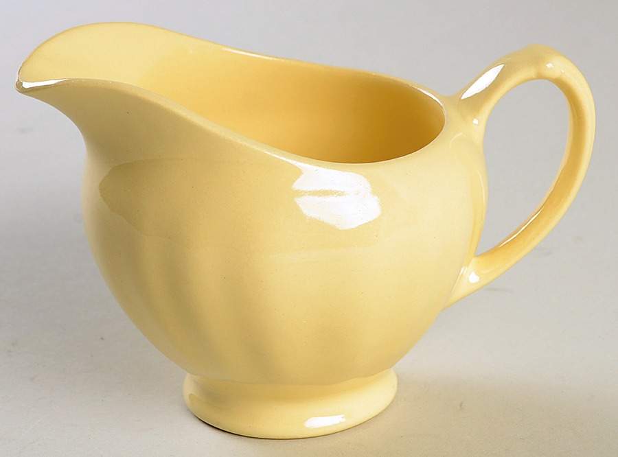 Glamour Sunflower Creamer by J & G Meakin-1