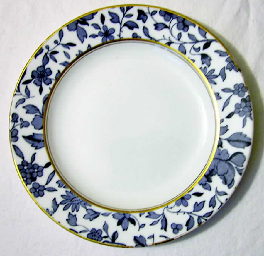 G4247 Dinner Plate by Minton-1