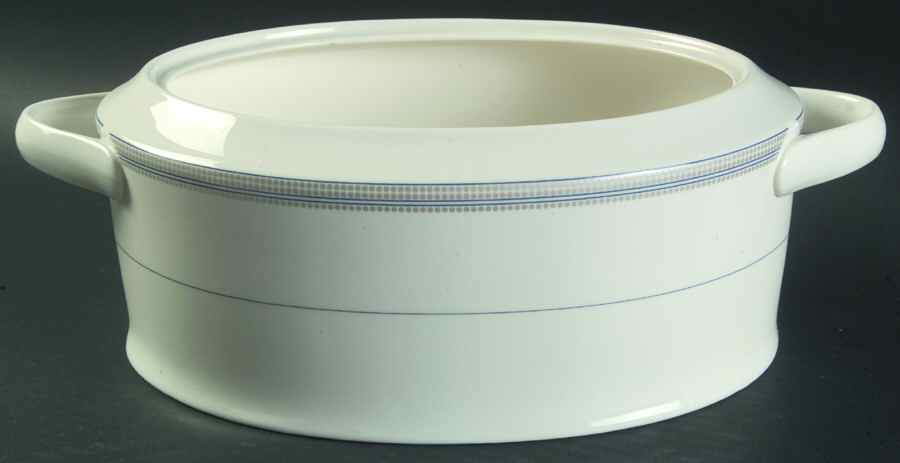 Silver Jewels (HK296) Tureen No Lid by Mikasa-1