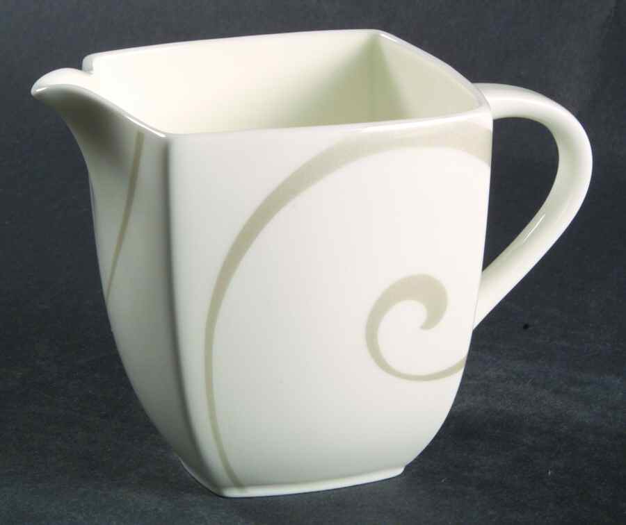 Sonata Creamer by Mikasa-1