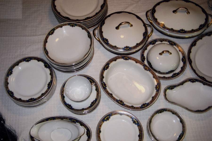 Mai8 Round Covered Vegetable by J S Maier-1