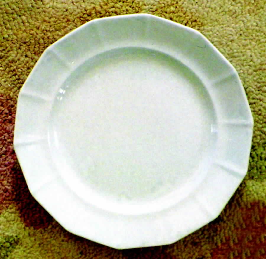 MLV1 Dinner Plate by Mellor Venables-1