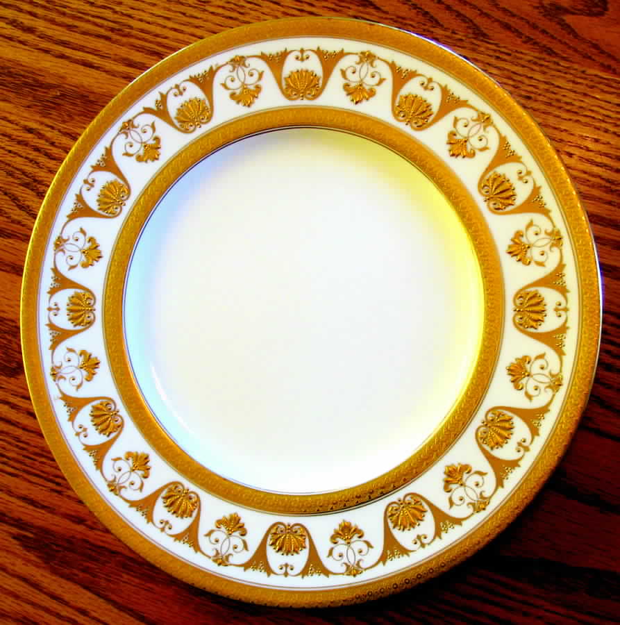 H2434 Dinner Plate by Minton-1