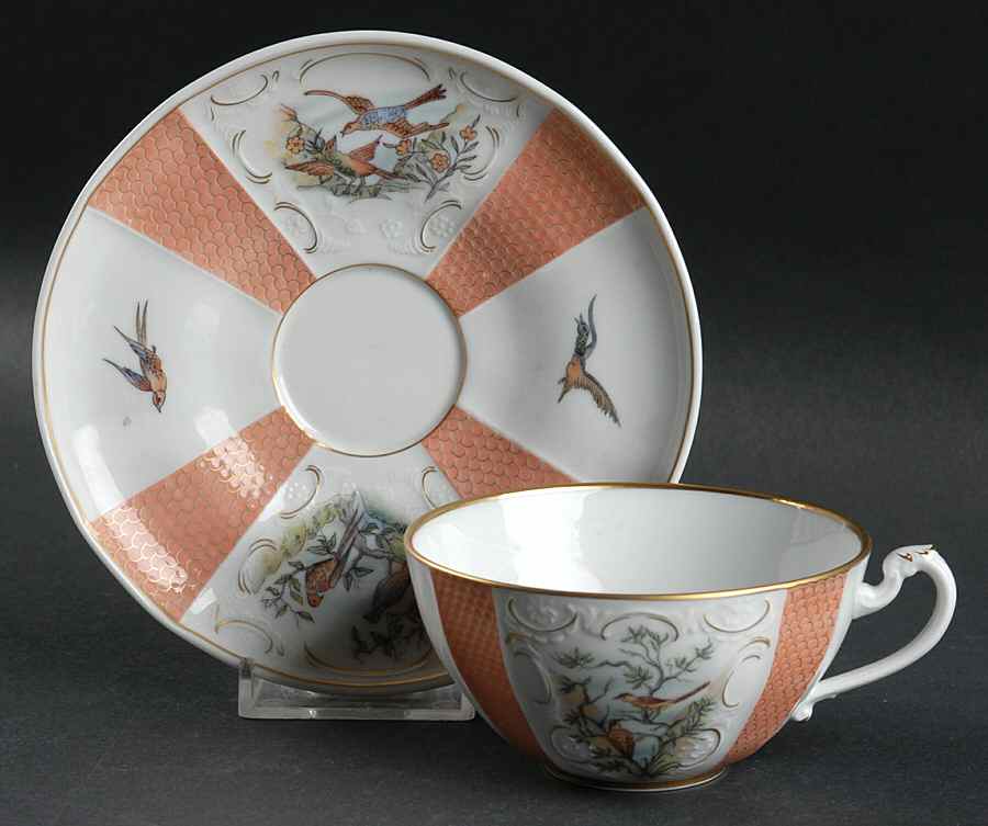 Birdsong Salmon Flat Cup & Saucer Set by Mottahedeh-1
