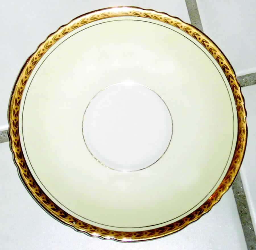 5606 Saucer by John Maddock & Sons-1