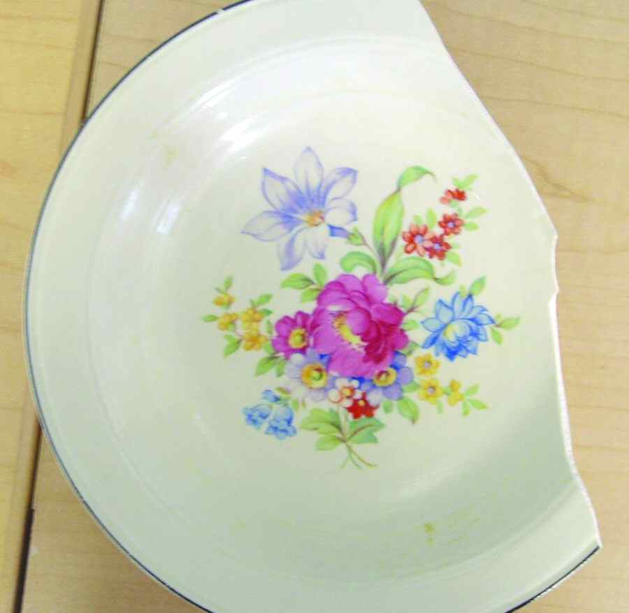 MET20 Rim Soup Bowl by Metlox - Poppytrail - Vernon-1