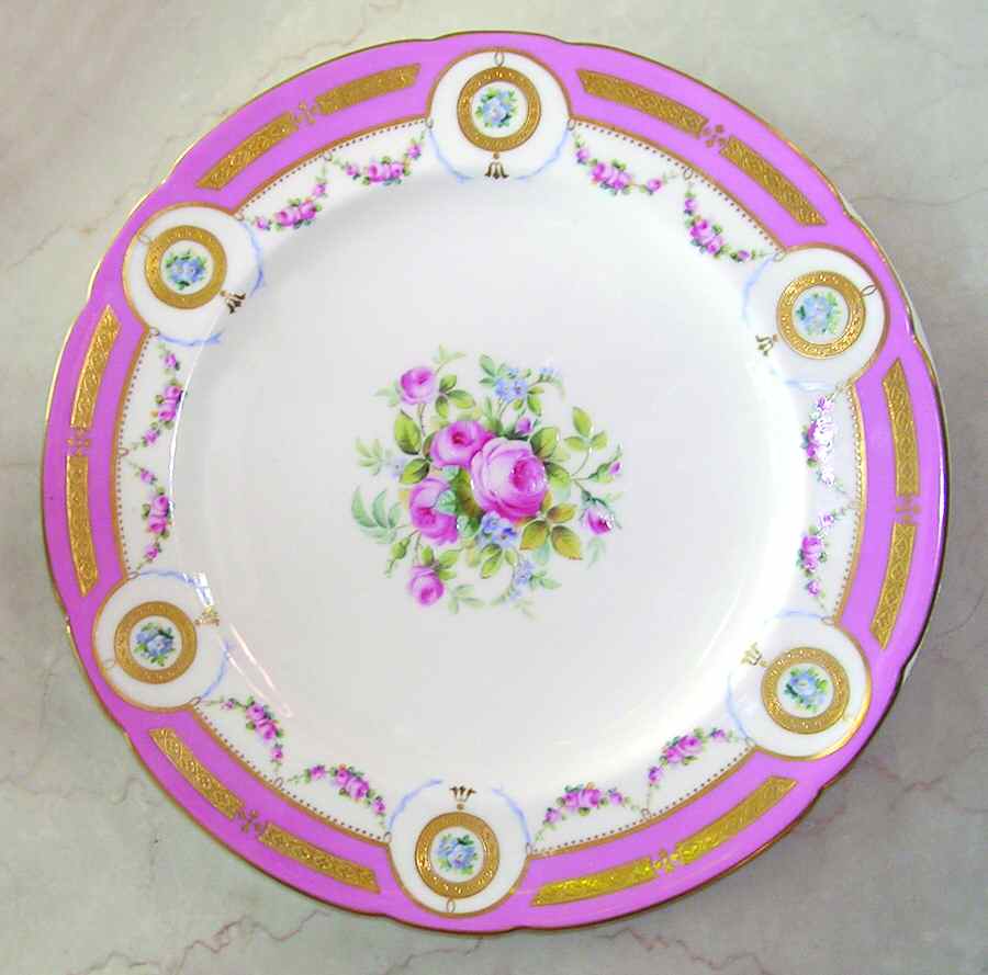 G313 Luncheon Plate by Minton-1