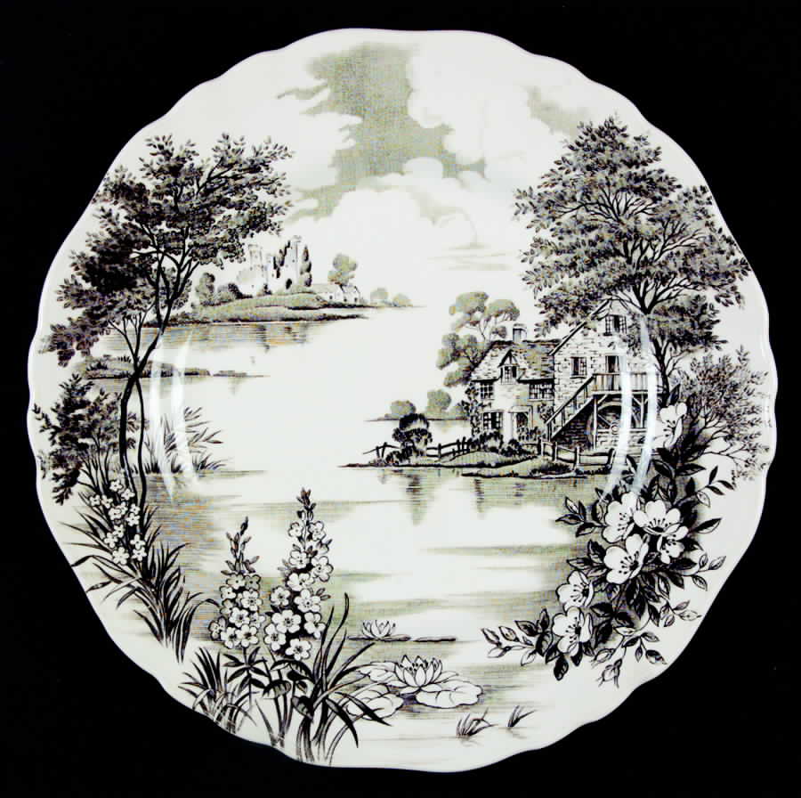 Olde Avon Dale Brown Dinner Plate by J & G Meakin-1