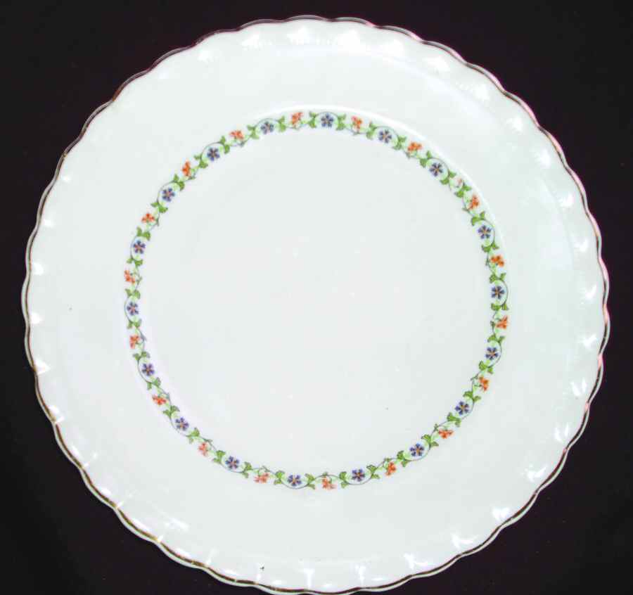 MEK183 Dinner Plate by J & G Meakin-1