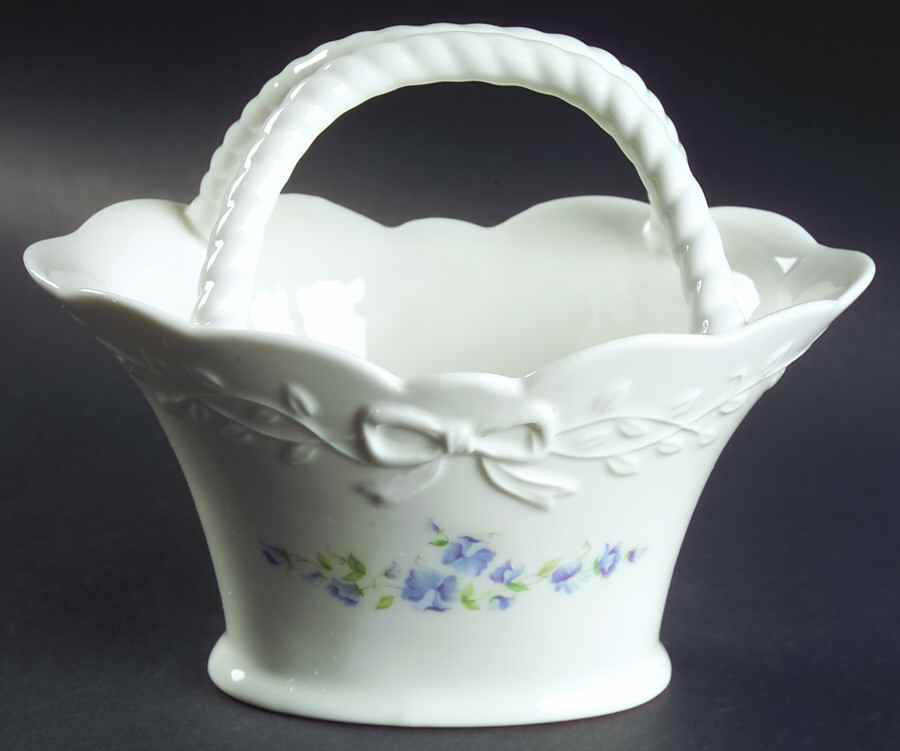 Floral Vine Small Basket by Mikasa-1