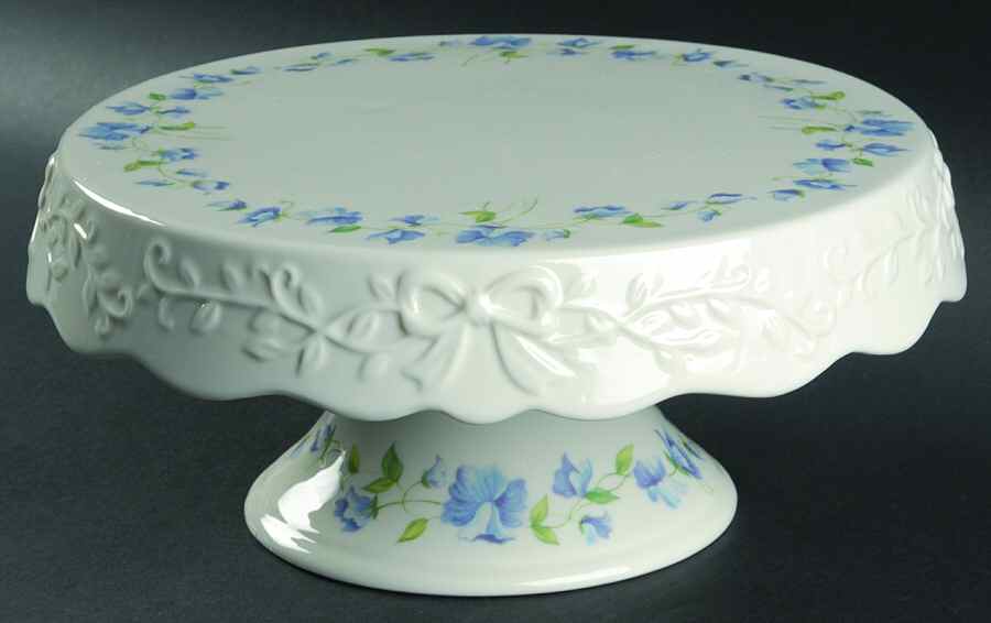 Floral Vine 10" Diameter Pedestal Cake Stand by Mikasa-1